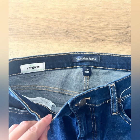 Calvin Klein Jeans Women’s Bootcut Dark Wash Denim Size 8/29– Like New - Picture 6 of 6